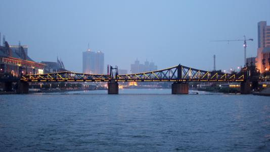 u=3858314020,1223731613&fm=23&gp=0.jpg